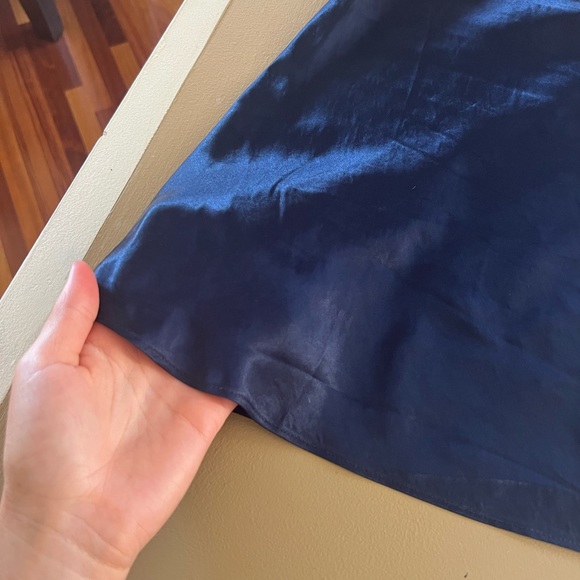 Aritzia | Babaton Mini Slip Skirt in Starboard Blue - Size 6 - Picture 5 of 5